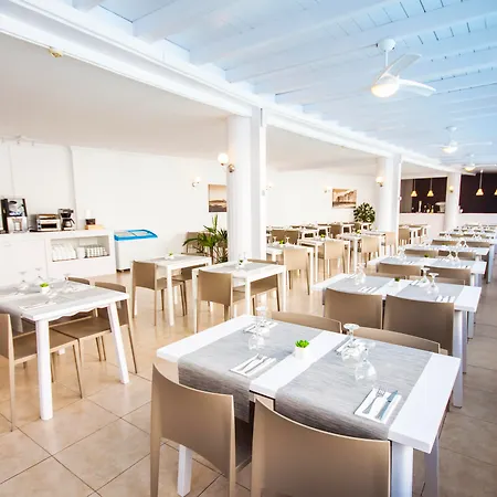 Vigilia Park Aparthotel Puerto de Santiago (Tenerife)