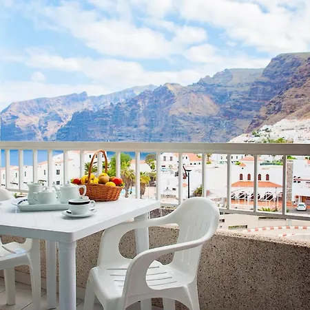 Vigilia Park Puerto de Santiago (Tenerife)