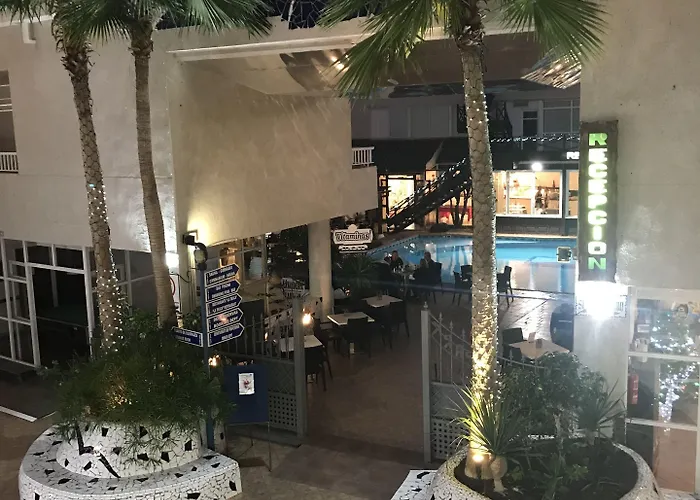 Vigilia Park 2* Puerto de Santiago (Tenerife)