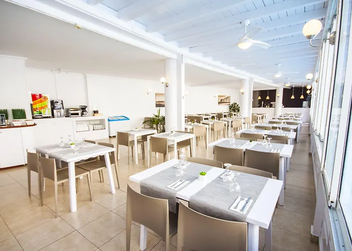 Vigilia Park Aparthotel 2*