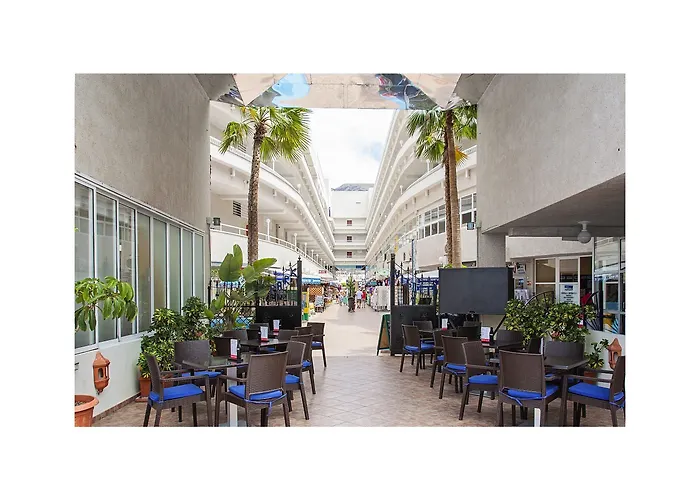 Aparthotel Vigilia Park 2*